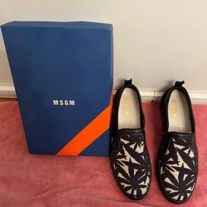 MENS SHOES